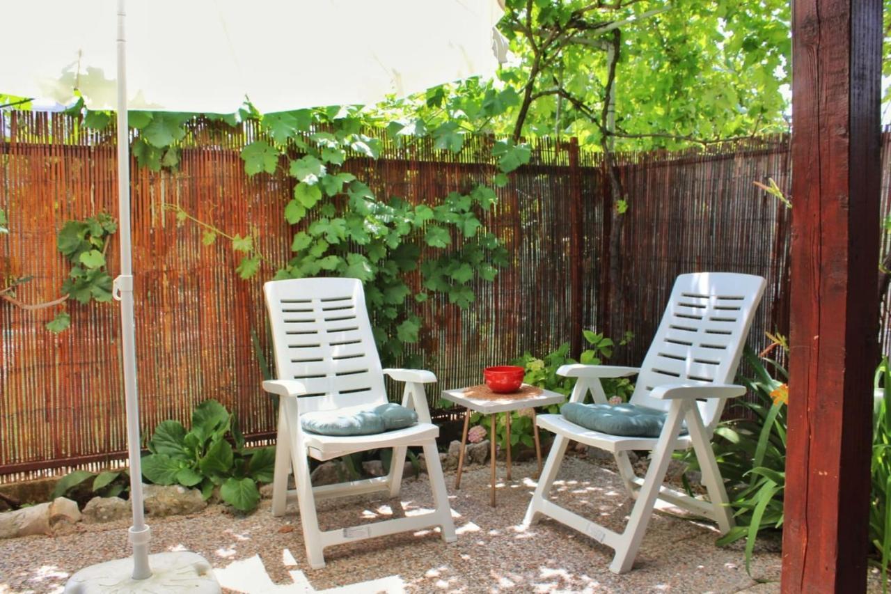 Apartment Taja, Cijela Kuca I Vrt Samo Za Vas Σπλιτ Εξωτερικό φωτογραφία