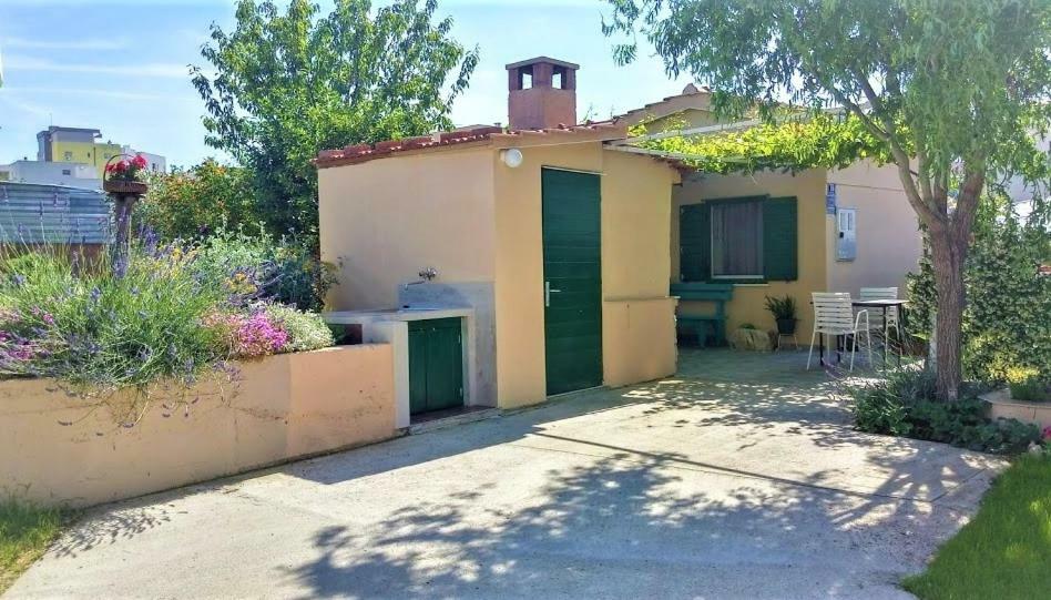 Apartment Taja, Cijela Kuca I Vrt Samo Za Vas Σπλιτ Εξωτερικό φωτογραφία